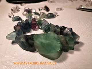 FLUORIT - VCELKÉ KAMENY