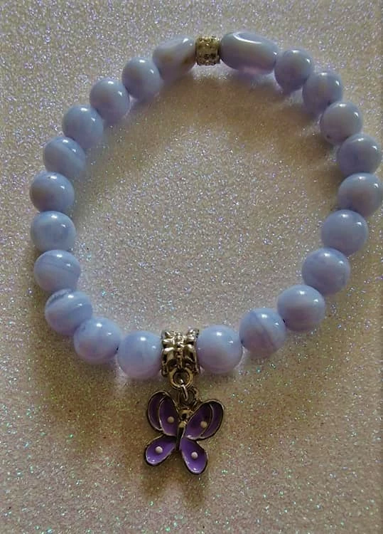 CHALCEDON S MOTÝLEM