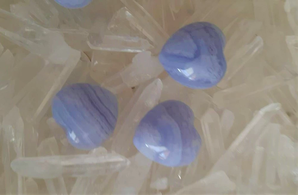 CHALCEDON SRDÍČKO 2 CM
