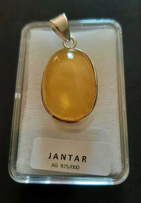 JANTAR PŘÍVESEK - STÍBRO 