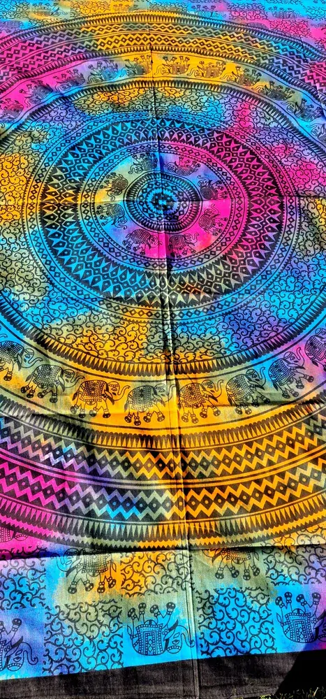 SLUNEČNÍ MANDALA 150*140