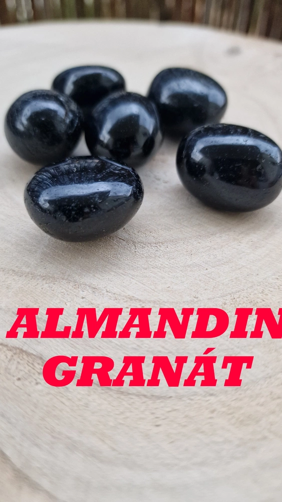 GRANÁT ALMANDIN