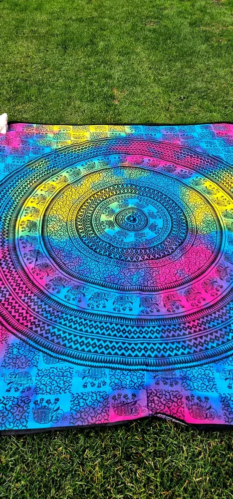 SLUNEČNÍ MANDALA  220*240