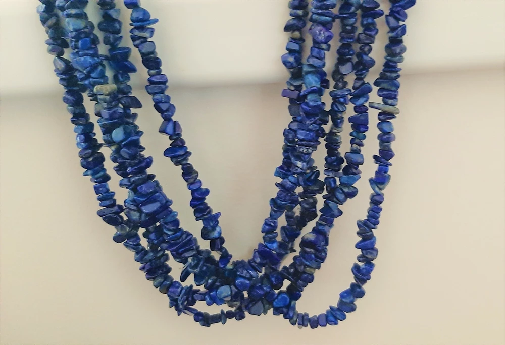 LAPIS LAZULI NÁHRDELNÍK 38 CM 